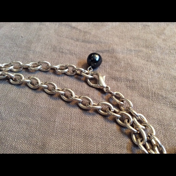 Necklace with faux pearls - Picture 3 of 4